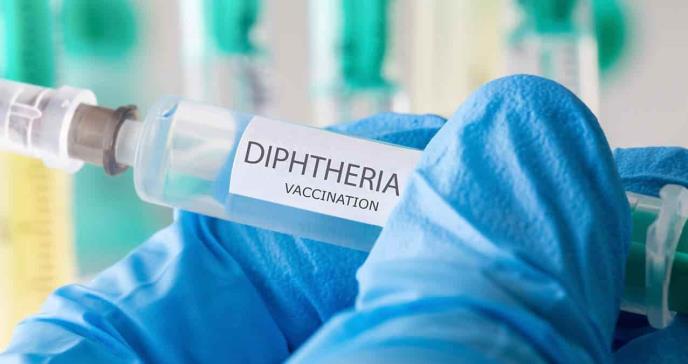 Venezuela donó a Cuba 90 mil dosis de la vacuna duple bacteriana para proteger contra la difteria y el tétanos Venezuela donó a Cuba 90 mil dosis de la vacuna duple bacteriana para proteger contra la difteria y el tétanos