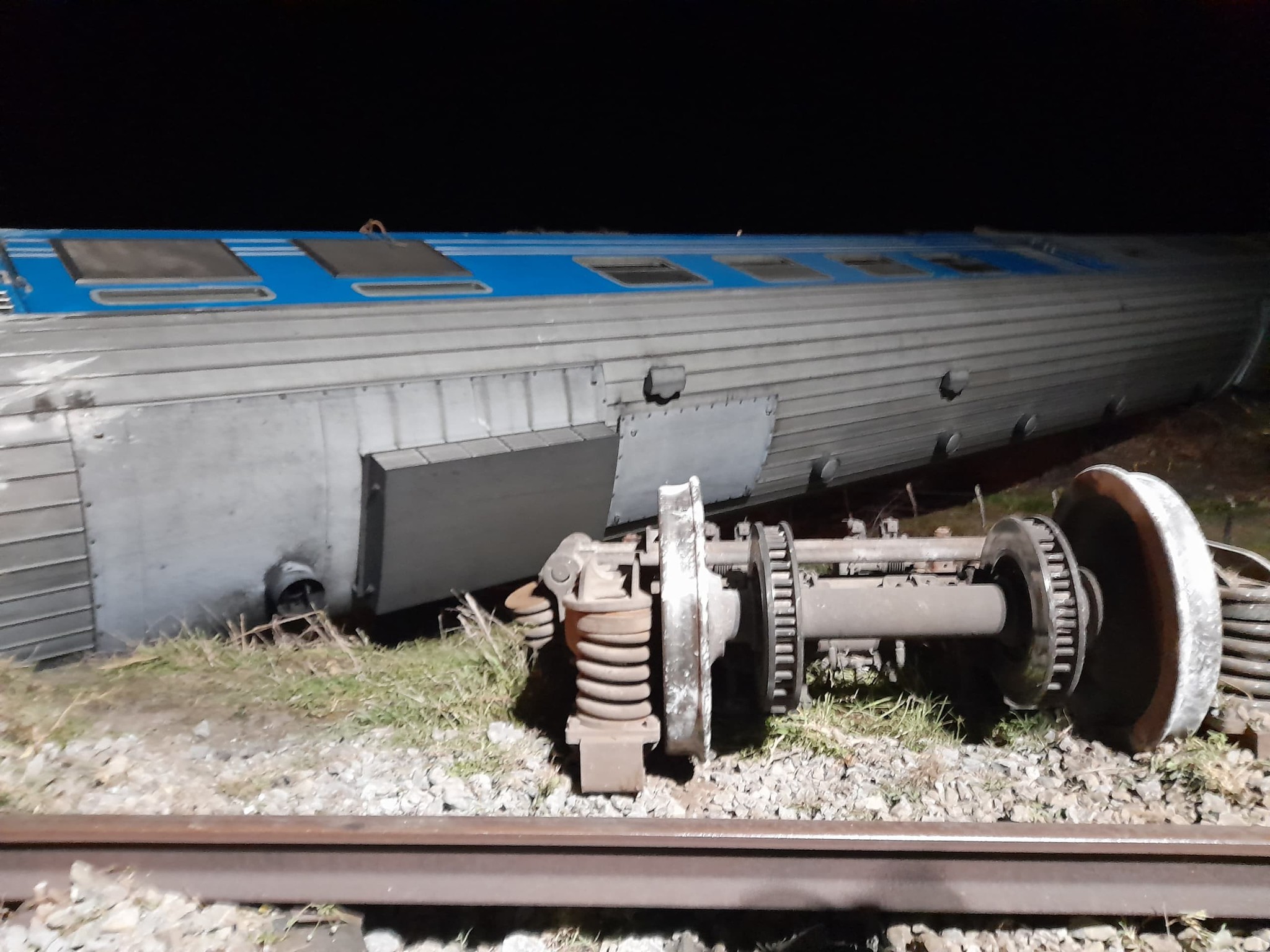 Accidente ferroviario en Camagüey: 18 lesionados y daños materiales Accidente ferroviario en Camagüey: 18 lesionados y daños materiales