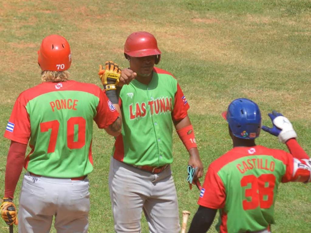 Leñadores por boleto finalista en Liga Élite del Béisbol Cubano Leñadores por boleto finalista en Liga Élite del Béisbol Cubano
