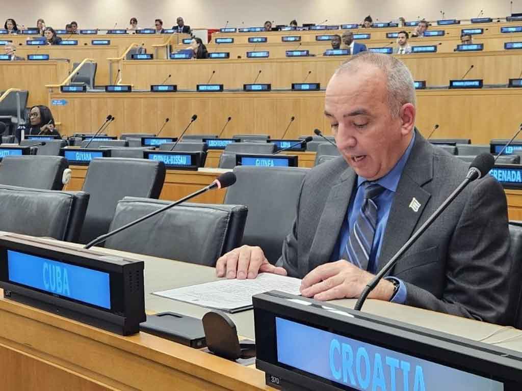 Cuba seguirá promoviendo una cooperación basada en la solidaridad Cuba seguirá promoviendo una cooperación basada en la solidaridad