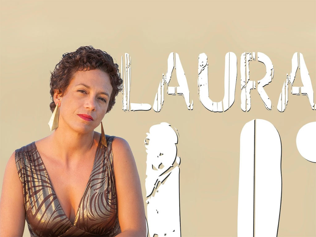 De Cuba a otros escenarios: Hello, Laura de la Uz De Cuba a otros escenarios: Hello, Laura de la Uz