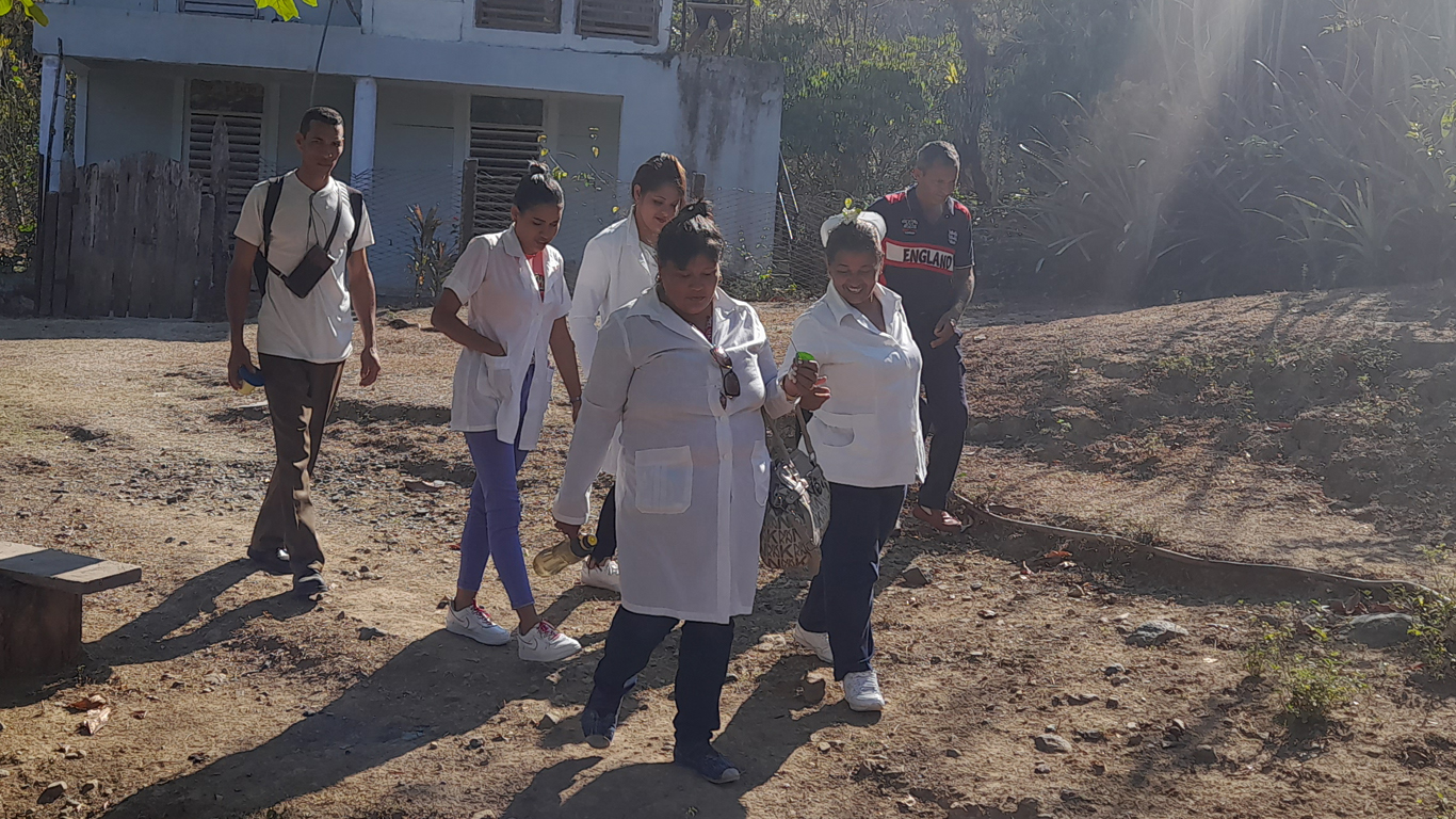 Trasciende calidad de servicios médicos en áreas del Plan Turquino masoense Trasciende calidad de servicios médicos en áreas del Plan Turquino masoense