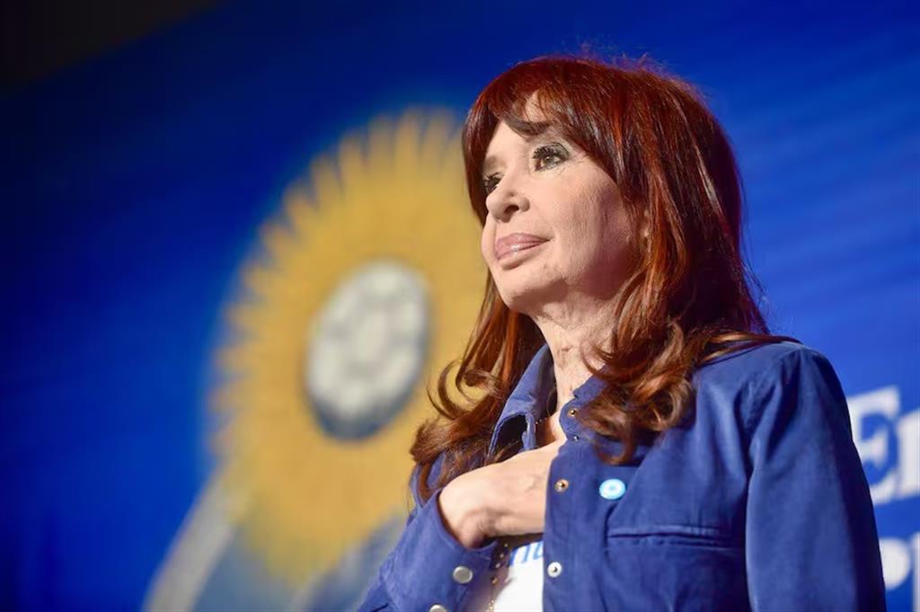Corte Suprema de Argentina condena a Cristina Fernández Corte Suprema de Argentina condena a Cristina Fernández
