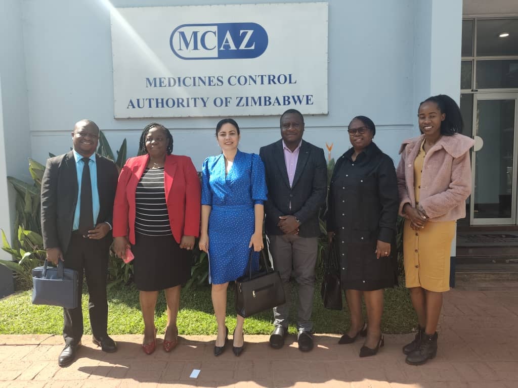 Cuba y Zimbabwe impulsan nexos en control y registro de medicamentos Cuba y Zimbabwe impulsan nexos en control y registro de medicamentos
