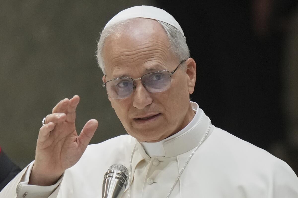 Papa León XIV alertó del peligro de barbarie por actuales conflictos