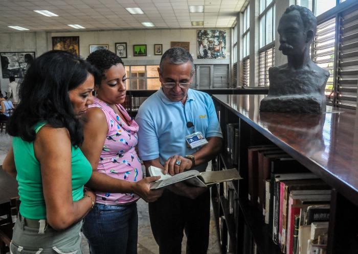 Bachiller y sus discípulos Bachiller y sus discípulos