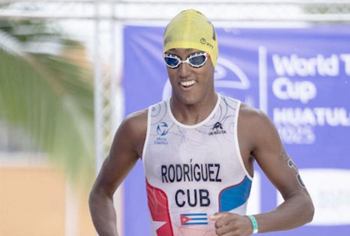 Alejandro Rodríguez entró por la puerta grande a la élite mundial del triatlón Alejandro Rodríguez entró por la puerta grande a la élite mundial del triatlón