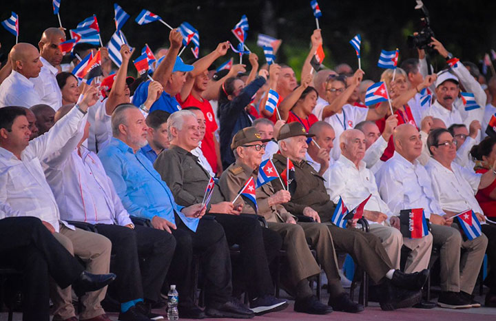 Un pueblo empeñado en preservar su soberanía es Cuba en 26 (+Fotos y Video) Un pueblo empeñado en preservar su soberanía es Cuba en 26 (+Fotos y Video)