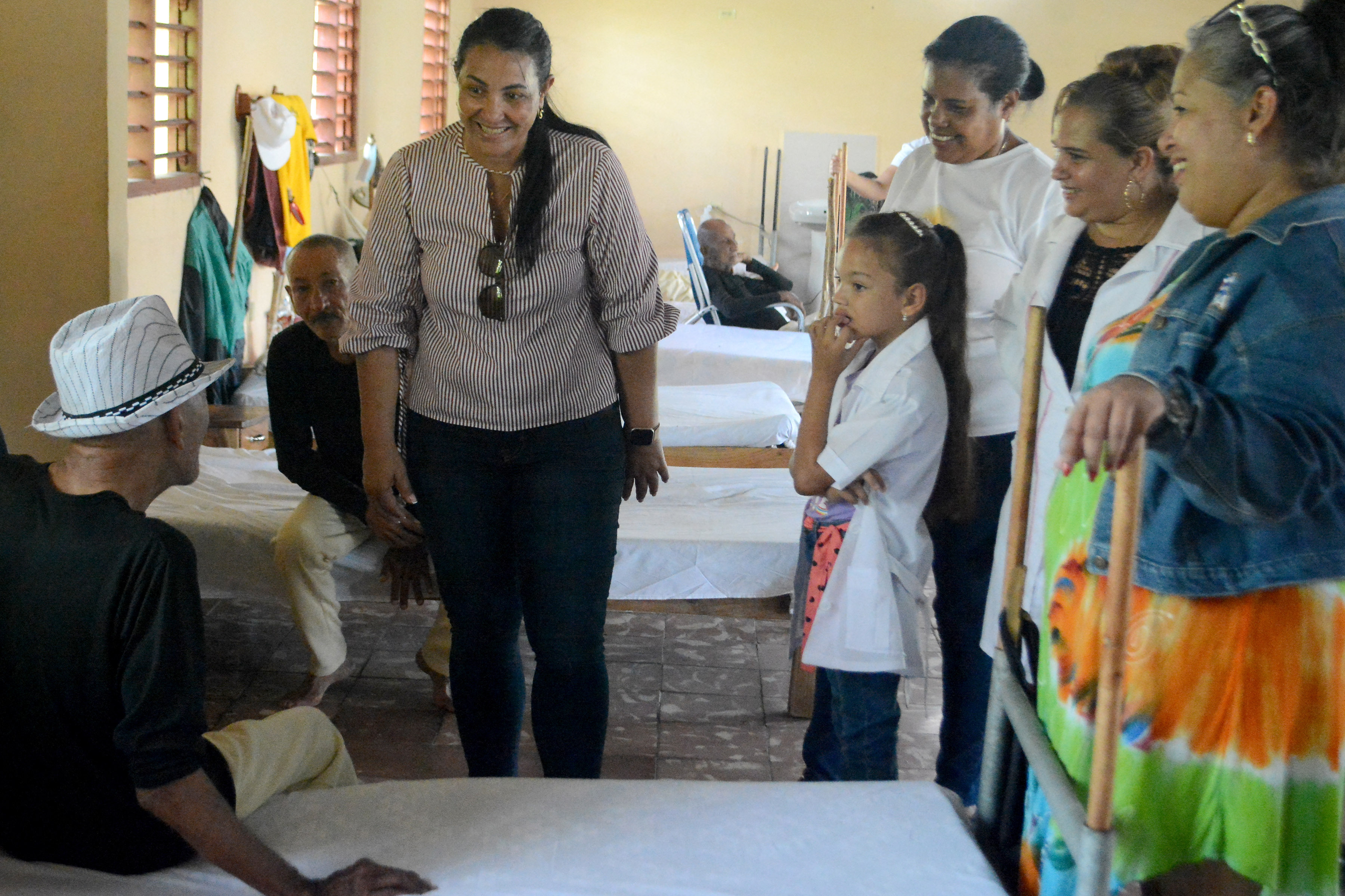 Entregan obras de beneficio social por el 26 de Julio en Bayamo