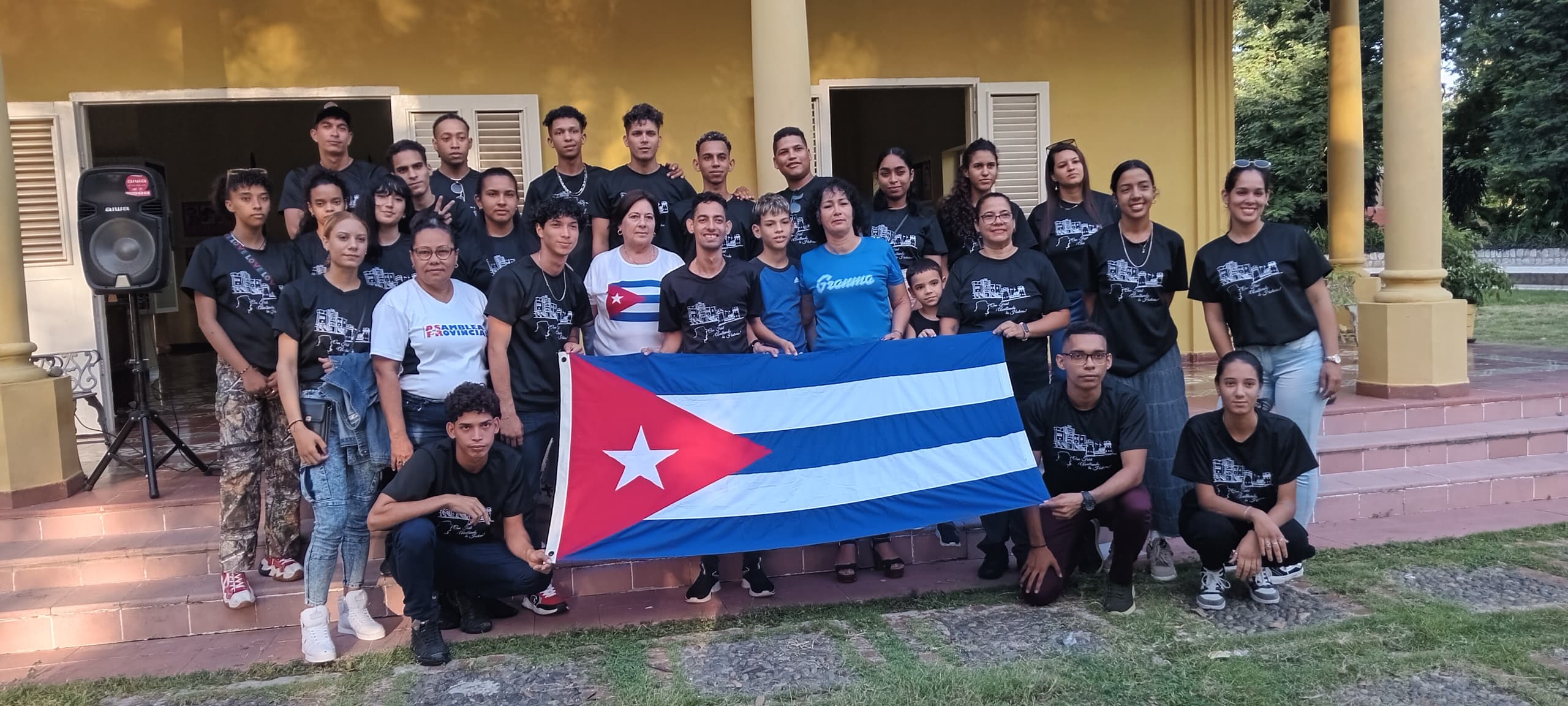 Inicia recorrido por la ruta histórica “Con Fidel asaltando la historia” desde Bayamo. Inicia recorrido por la ruta histórica “Con Fidel asaltando la historia” desde Bayamo.