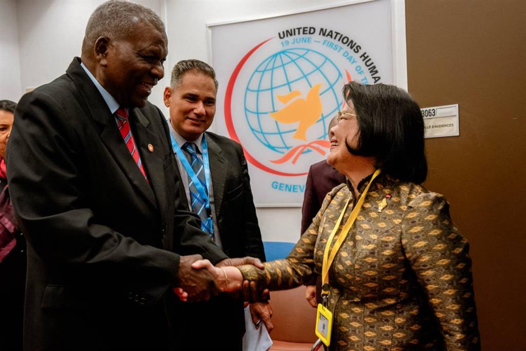 Destacan continuo desarrollo de relaciones entre Camboya y Cuba Destacan continuo desarrollo de relaciones entre Camboya y Cuba