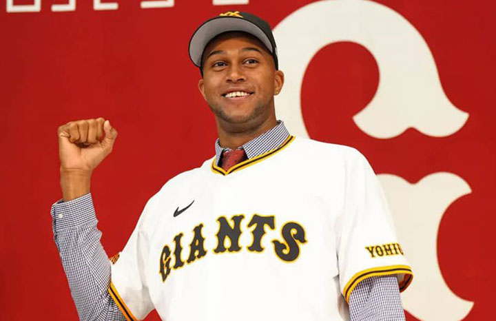 Raidel Martínez vive jornada histórica en el béisbol japonés Raidel Martínez vive jornada histórica en el béisbol japonés