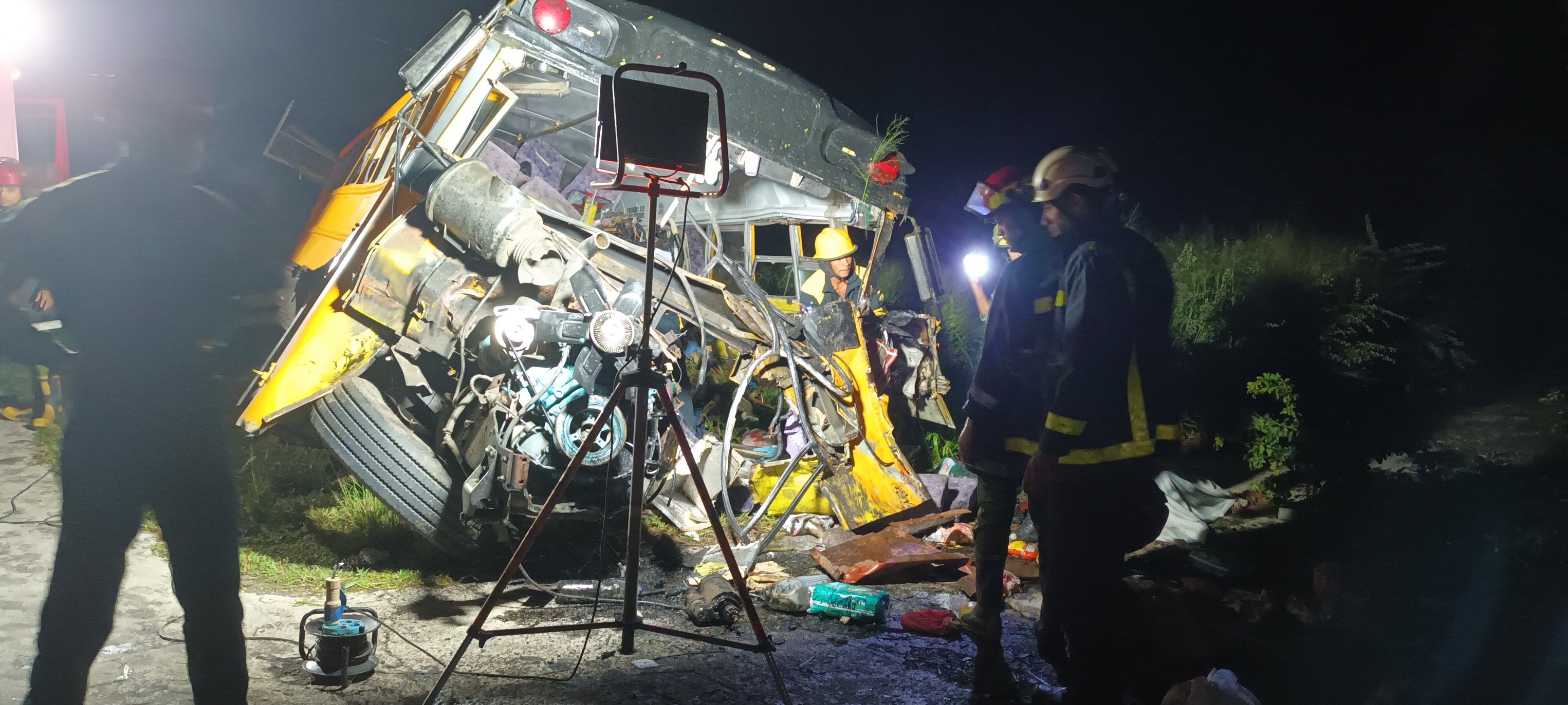 Chofer fallece tras accidente masivo en carretera Bayamo-Las Tunas; cifra de muertos sube a tres
