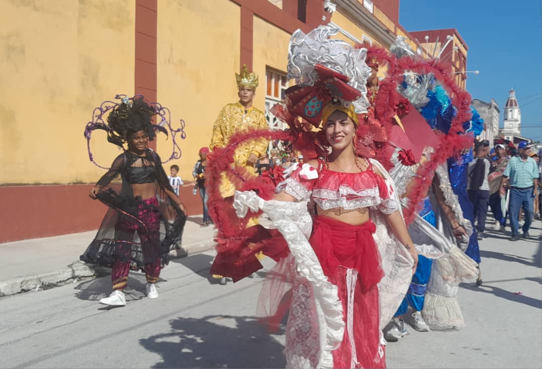 Concluyen Fiestas Populares 2025 en Manzanillo Concluyen Fiestas Populares 2025 en Manzanillo