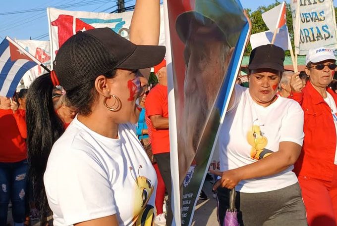 Evocación perenne a Fidel por su contribución al crecimiento de la mujer masoense Evocación perenne a Fidel por su contribución al crecimiento de la mujer masoense
