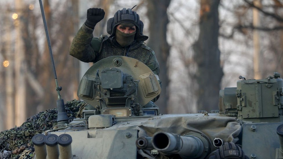 Ejército ruso anuncia inicio de batalla por Glushchenkovo en Járkov Ejército ruso anuncia inicio de batalla por Glushchenkovo en Járkov