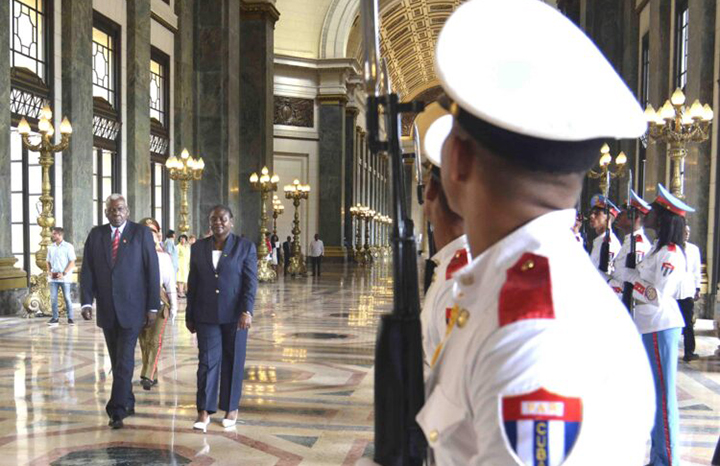 Recibe Lazo a Presidenta Asamblea Nacional Santo Tomé y Príncipe Recibe Lazo a Presidenta Asamblea Nacional Santo Tomé y Príncipe