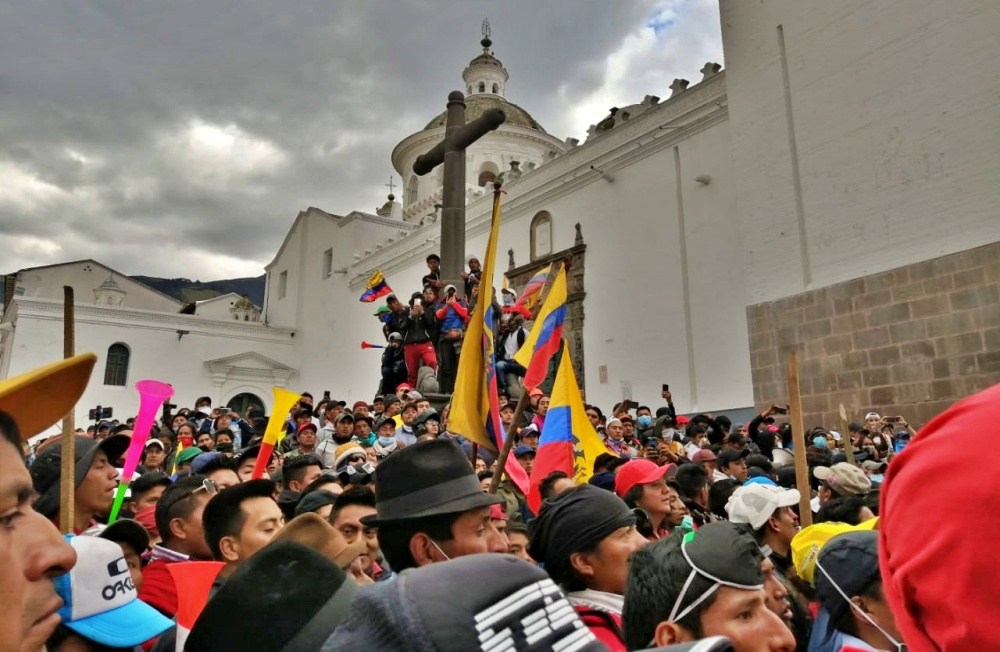 Continúa paro nacional en Ecuador con más movilizaciones