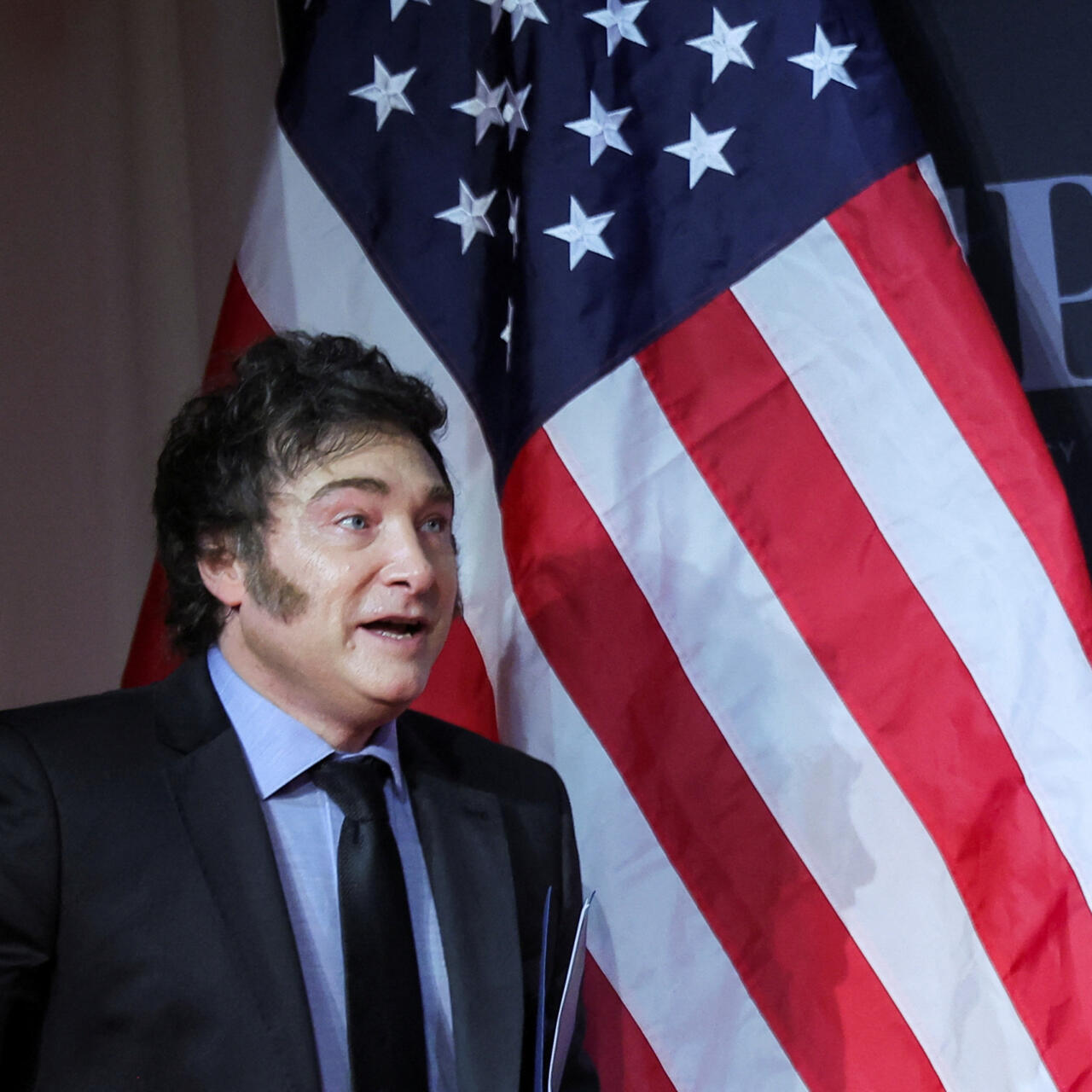 Milei con Trump en EEUU, y en Argentina se agudiza el desempleo Milei con Trump en EEUU, y en Argentina se agudiza el desempleo