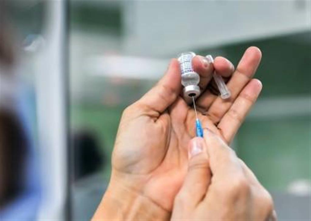 Arranca en Cuba vacunación contra el VPH a niñas de nueve años Arranca en Cuba vacunación contra el VPH a niñas de nueve años