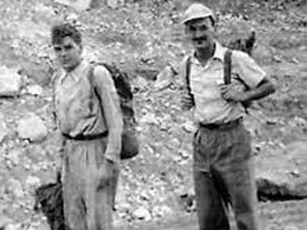 Guevara, Guatemala y su amigo “El Patojo” Guevara, Guatemala y su amigo “El Patojo”