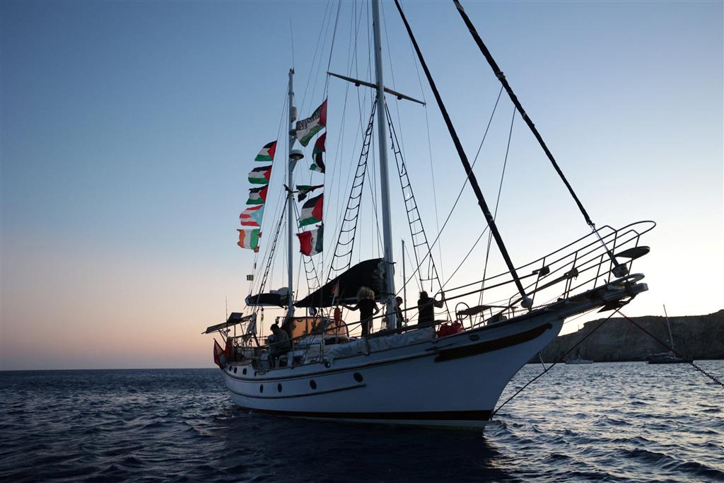 Denuncian acciones contra flotilla humanitaria cerca de Gaza