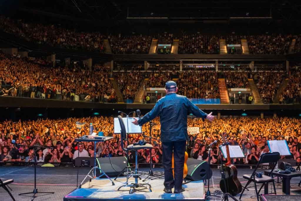Silvio Rodríguez se despide de Argentina; queda la nostalgia (+Fotos) Silvio Rodríguez se despide de Argentina; queda la nostalgia (+Fotos)