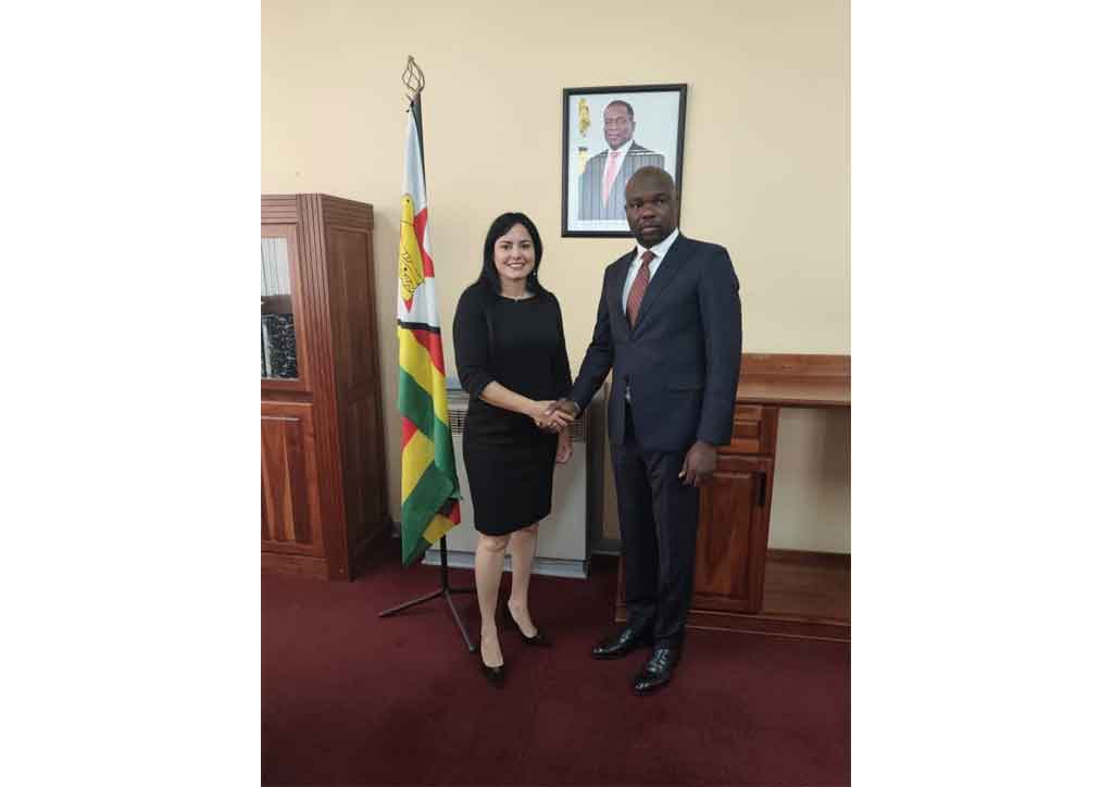 Zimbabwe y Cuba por fortalecer nexos de sus jóvenes