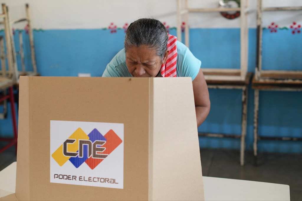 Gran jornada democrática la IV Consulta Popular en Venezuela