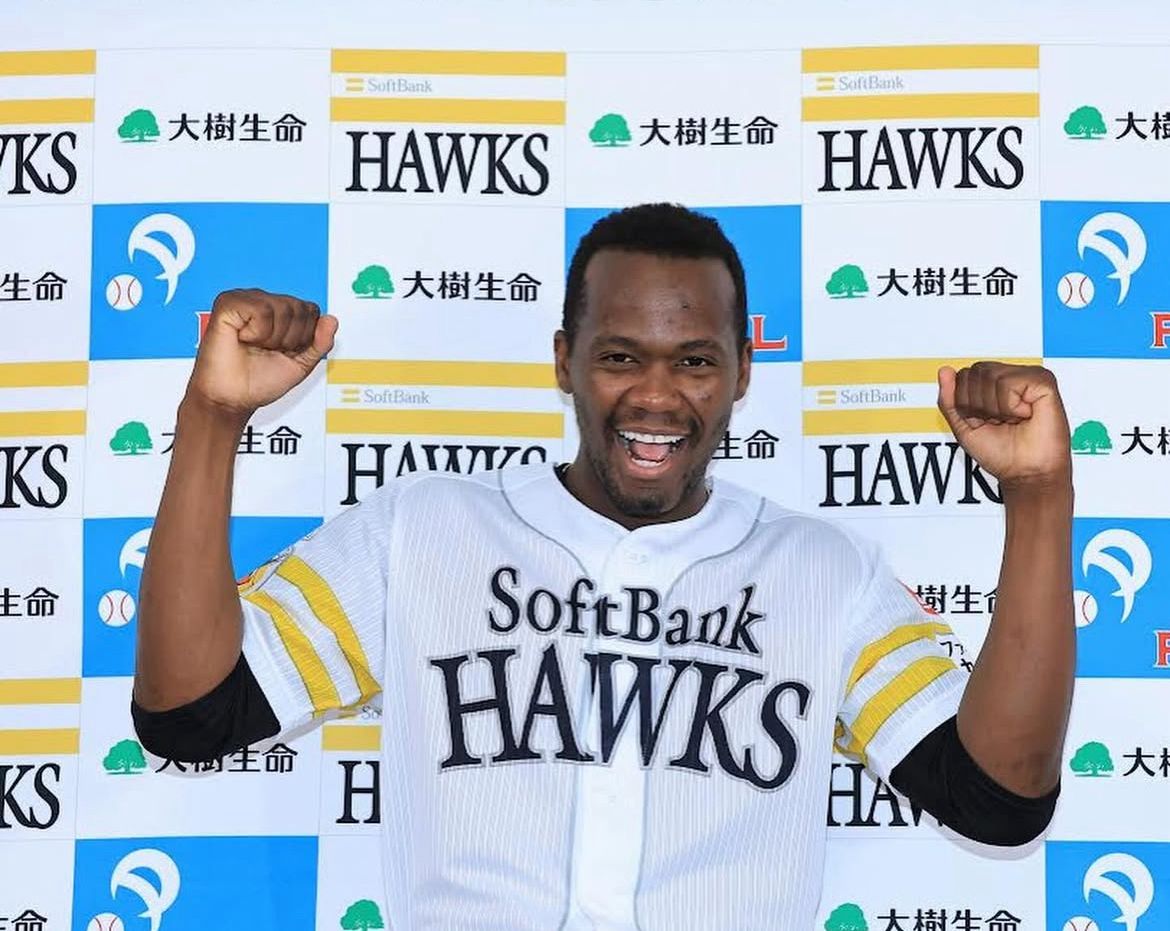 Liván Moinelo, el más valioso en Japón