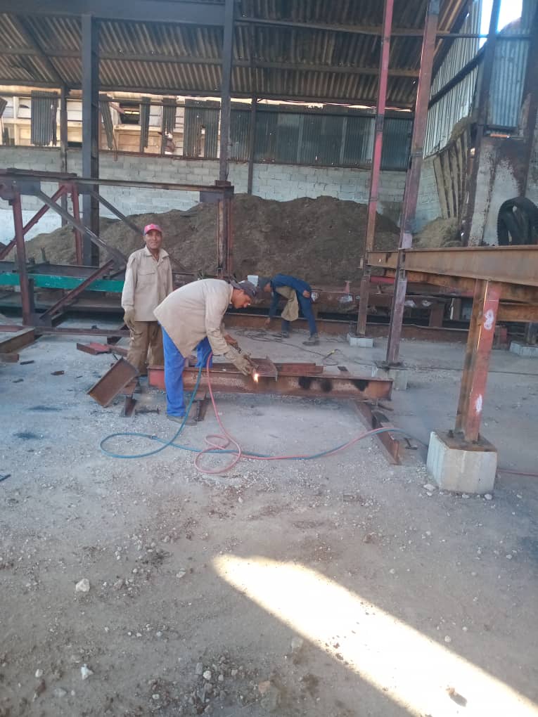 Prosigue  trabajo de  recuperación e inversión en el Enidio Díaz, de Campechuela