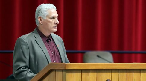 Díaz-Canel en la Asamblea Nacional: La Patria no se rinde