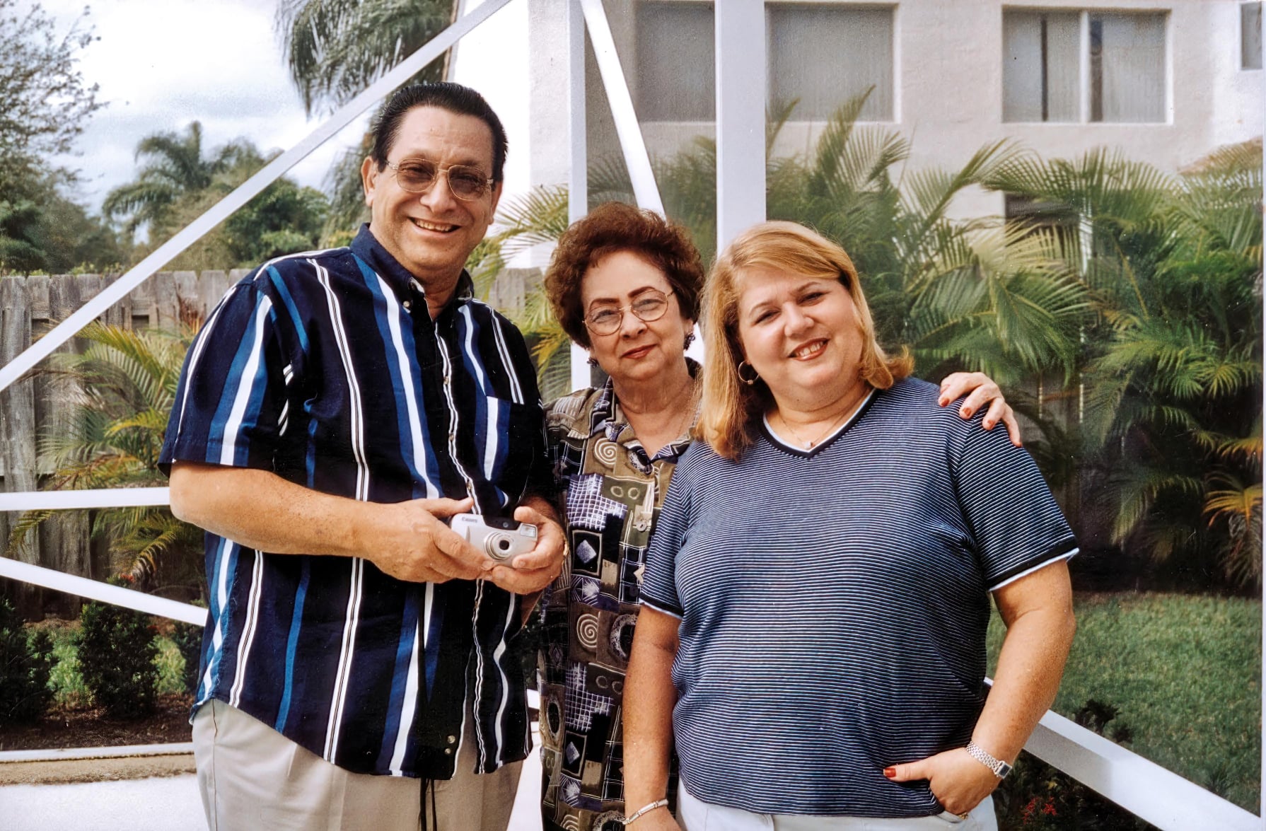 Compositor y timbalero: Bueno y qué