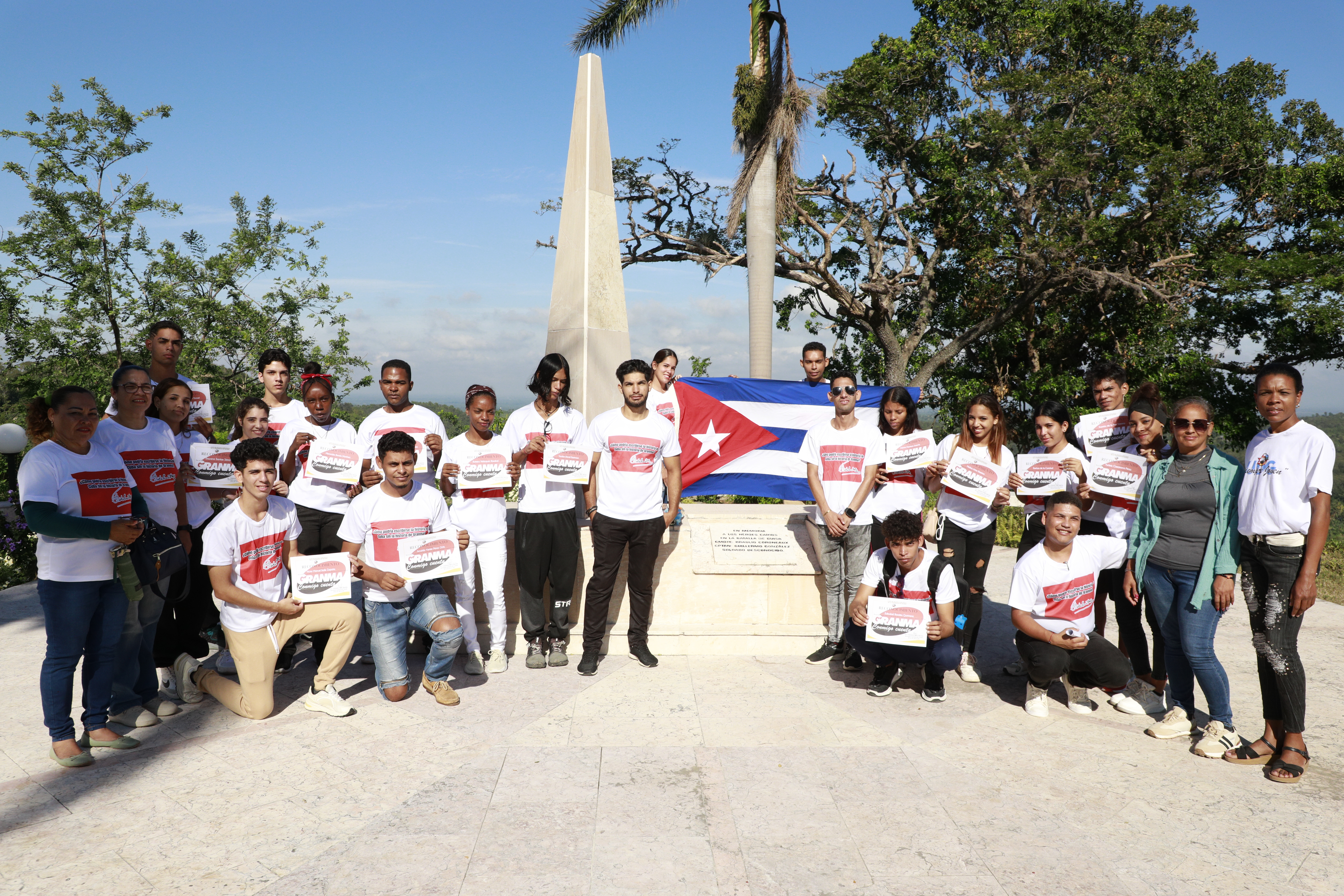 Universitarios recorren rutas históricas