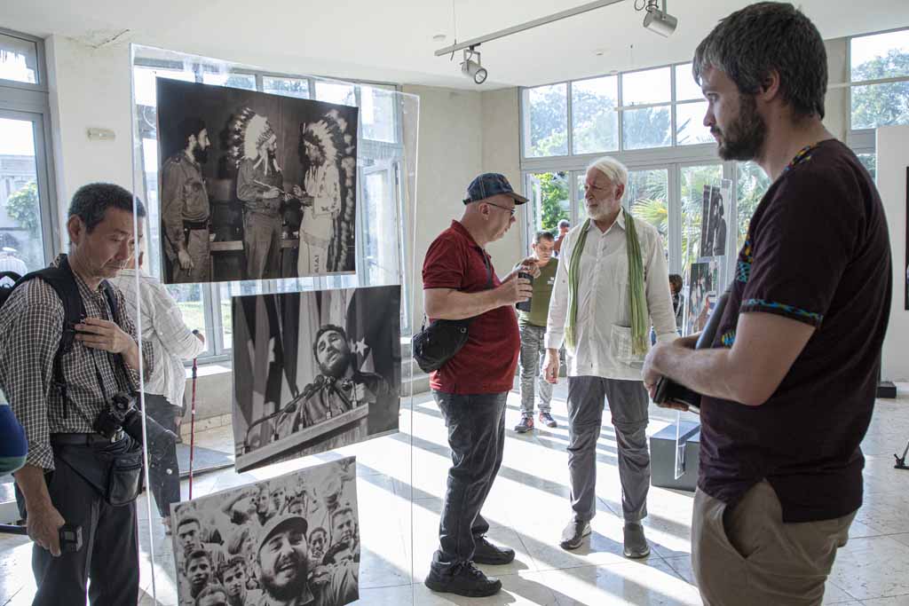 Dedican a Fidel Castro exposición fotográfica por aniversario de ICAP