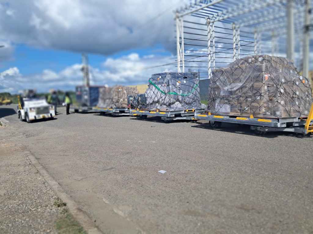 Dominicanos solidarios envían nuevo donativo a Cuba por huracán