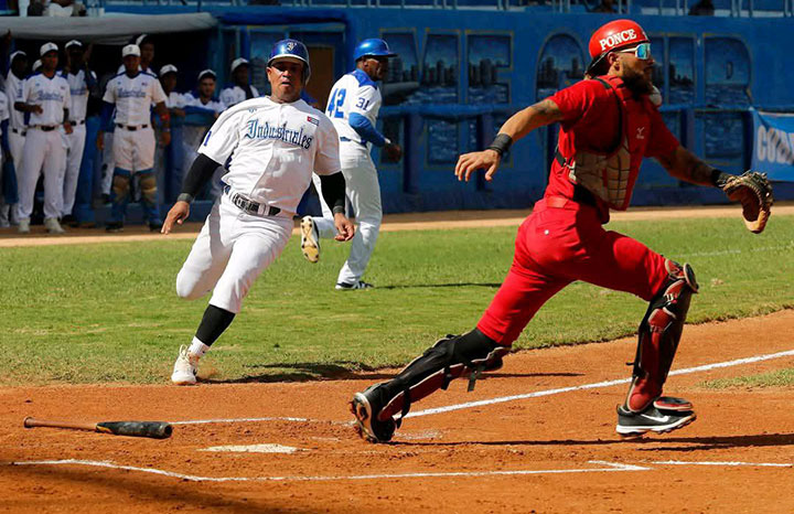 Industriales y Cazadores buscan su pase a la semifinal beisbolera
