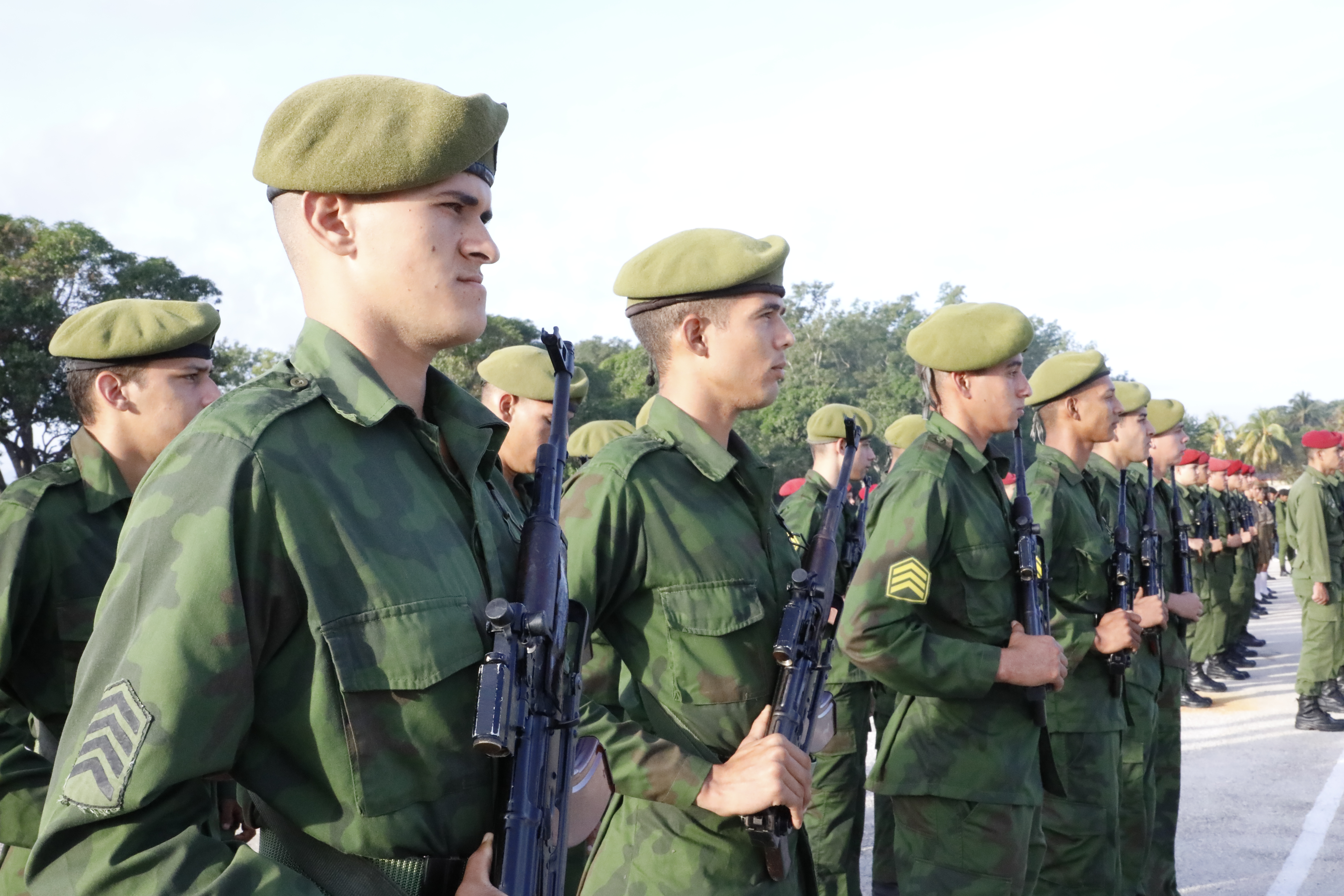 Convoca el MINFAR a los jóvenes nacidos en 2010 a inscribirse en el Registro Militar