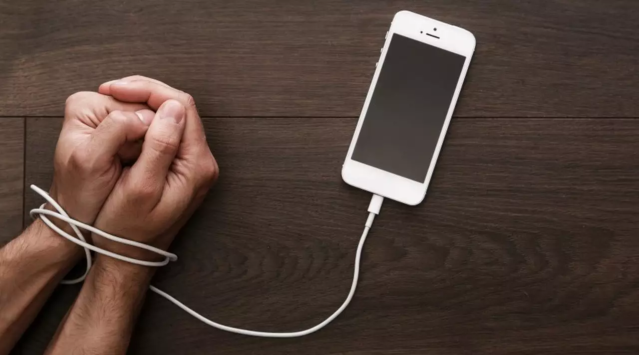 Atrapados en la pantalla