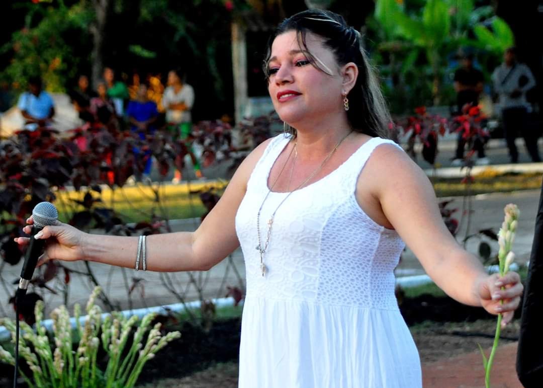 Mujer de acero y miel