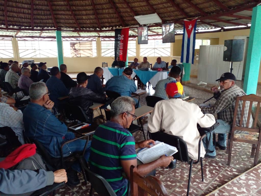 Convocan a avanzar en la producción agropecuaria