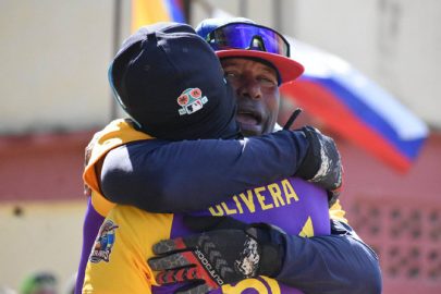 Liga dominical de softbol Hermanos Blanco: Fiesta en La Cutara