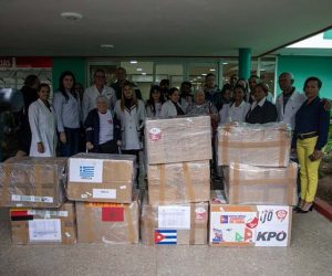 Frente a la asfixia, la solidaridad global extiende la mano a la salud cubana