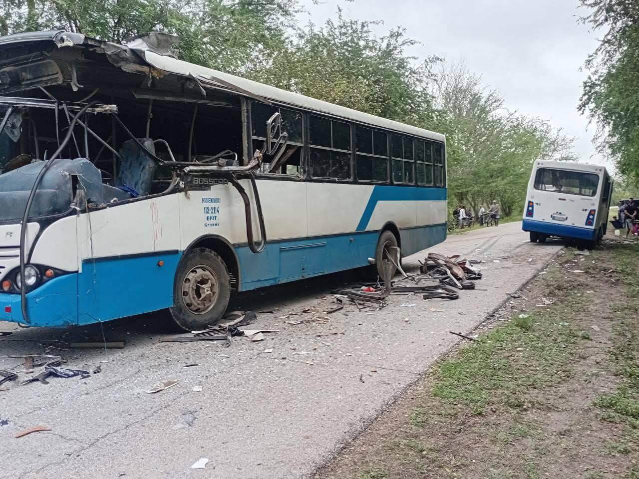Accidente masivo en Cauto Cristo deja 12 lesionados