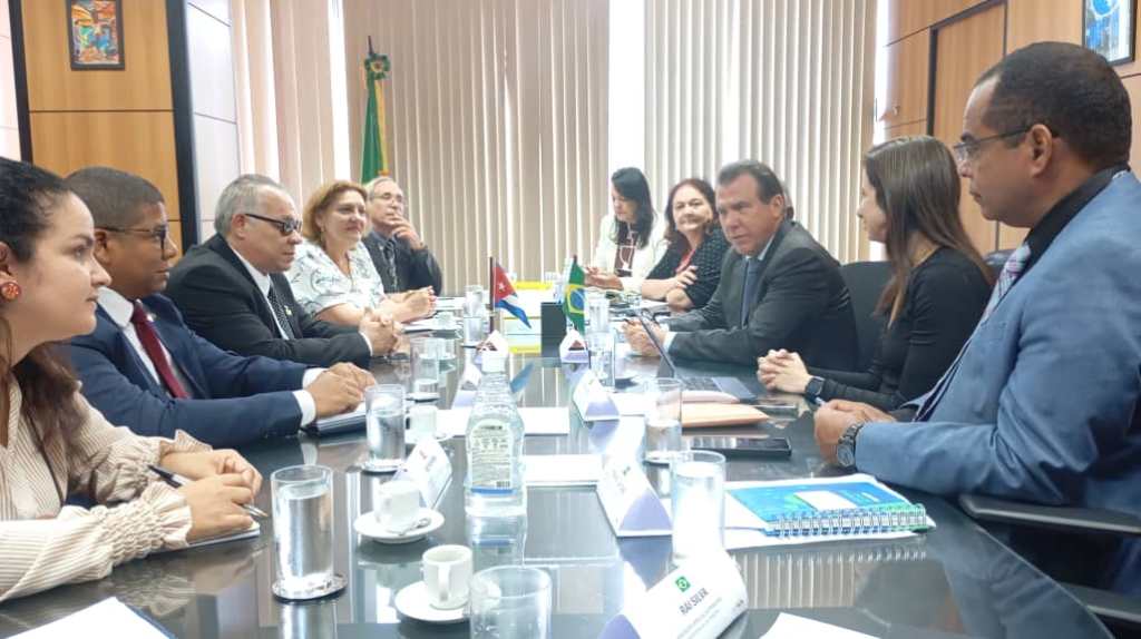 Cuba y Brasil impulsan cooperación bilateral