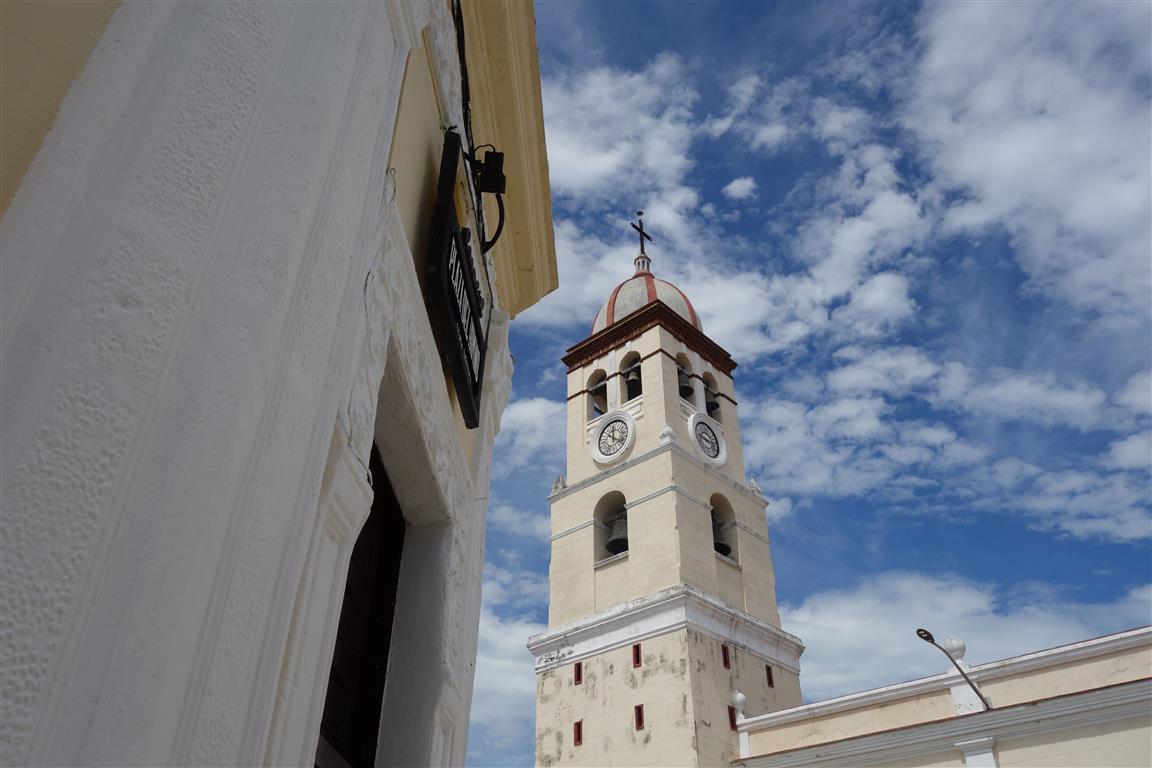 Destaca catedral bayamesa como única en Cuba con pinturas independentistas