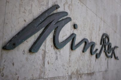 Bajo presión de Estados Unidos, Costa Rica anuncia cierre de su Embajada en La Habana y limita las relaciones con Cuba al ámbito consular