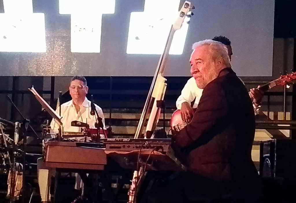 Día 88, símbolo del piano