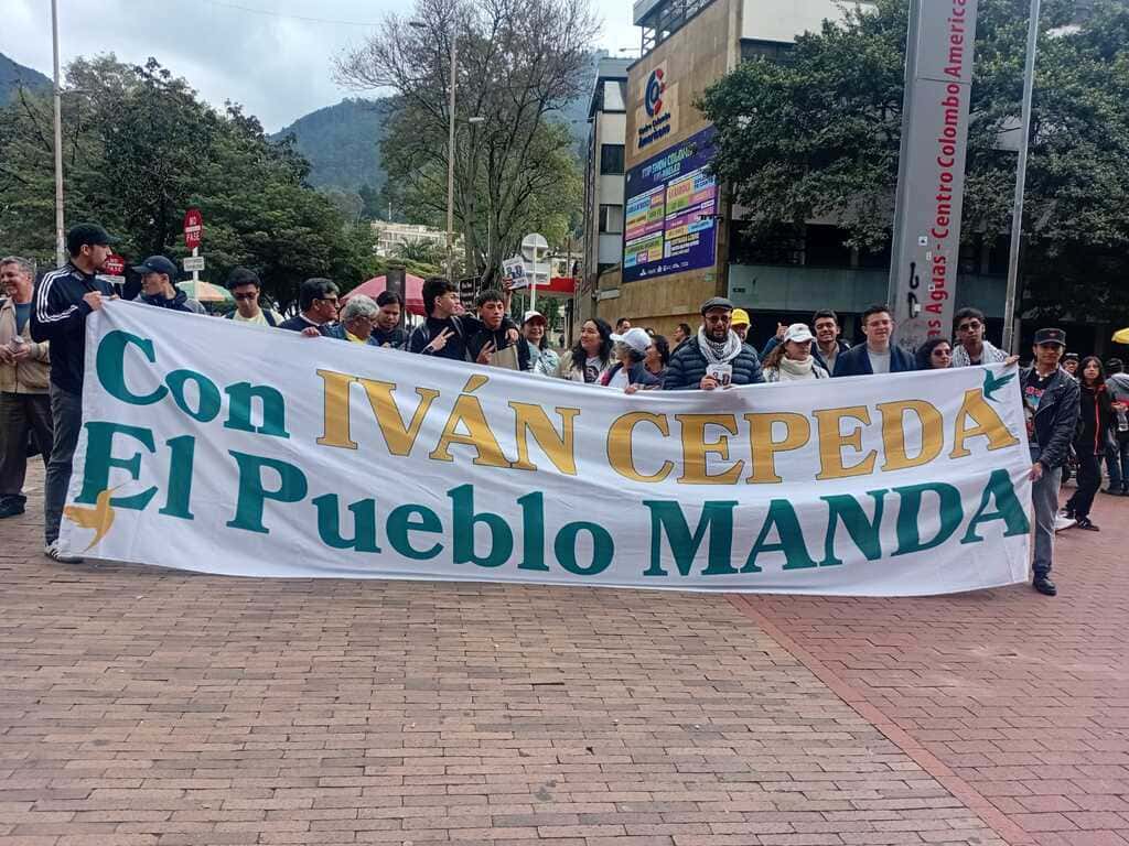 Izquierda ofrece a Colombia proyecto democrático, afirmó académico