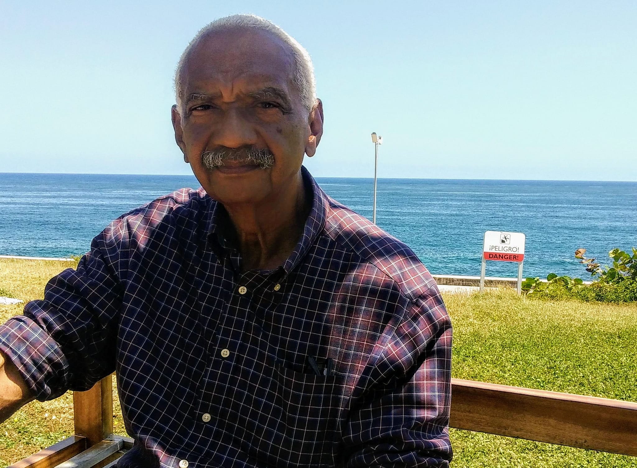 Tato Venegas, Aliabad o Luis Ángel Lin